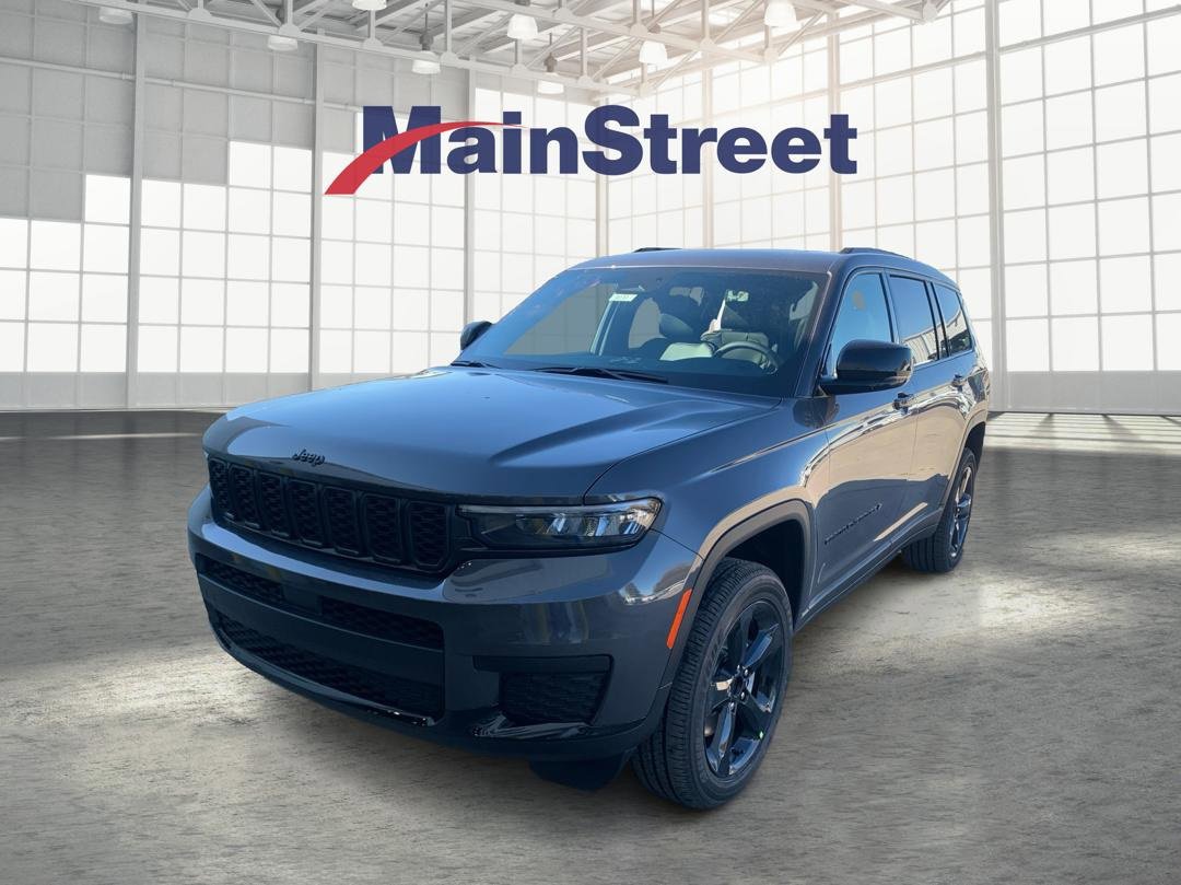 Used 2025 Jeep Grand Cherokee L Altitude