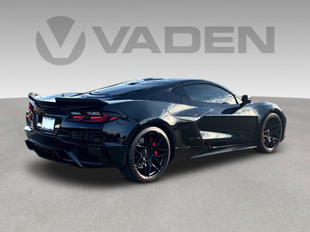Used 2023 Chevrolet Corvette Z06 image 27