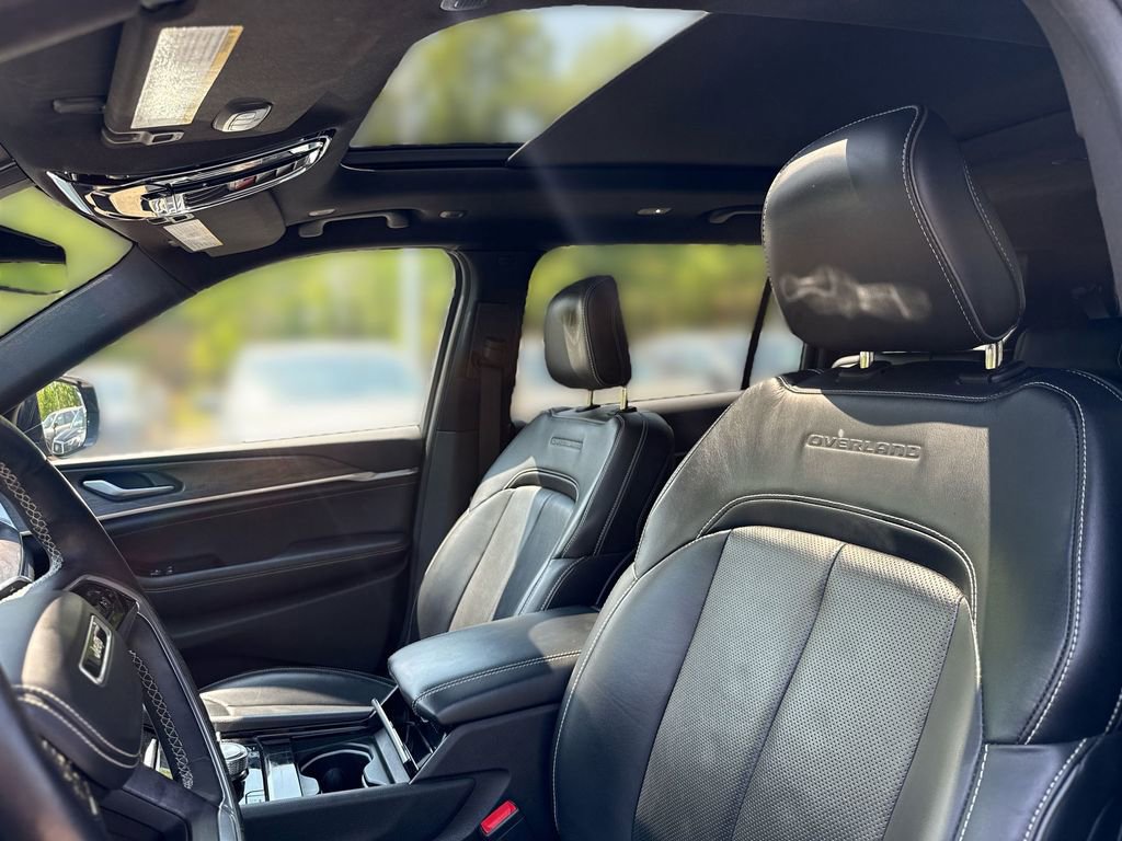 Used 2021 Jeep Grand Cherokee L Overland AWD/4WD image 16