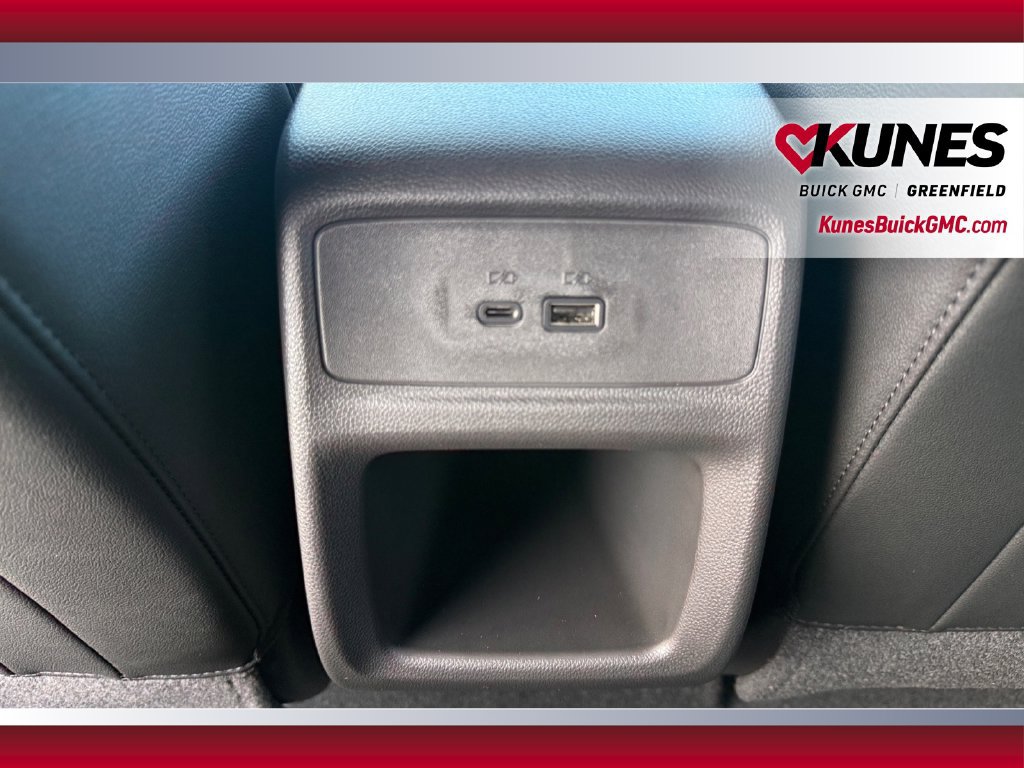 New 2026 Buick Envista Sport Touring w/ Convenience I Package FWD image 35