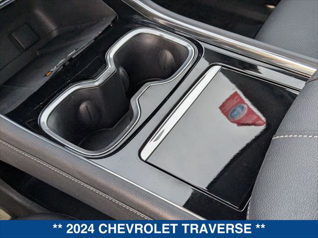 Used 2024 Chevrolet Traverse LT w/ Enhanced Driving Package image 20