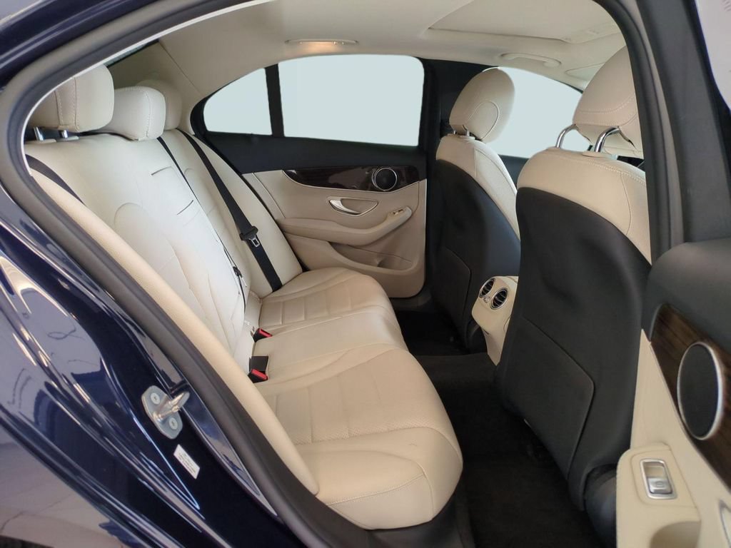 Used 2020 Mercedes-Benz C 300 4MATIC Sedan image 27