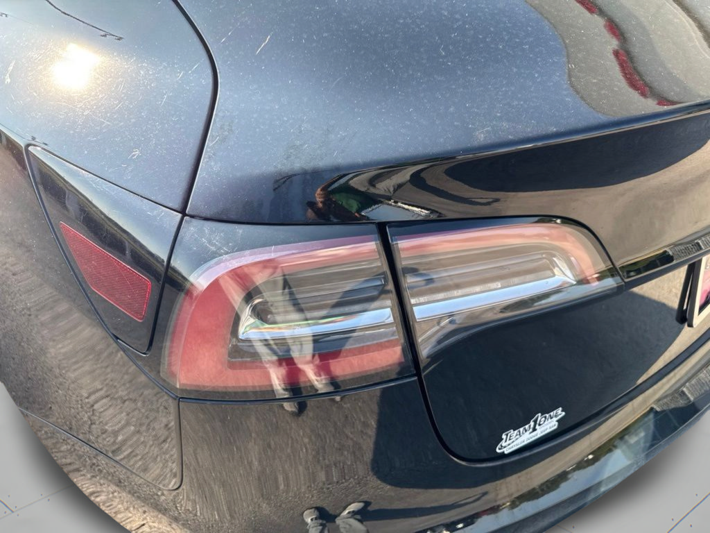 Used 2018 Tesla Model 3 Long Range RWD image 27