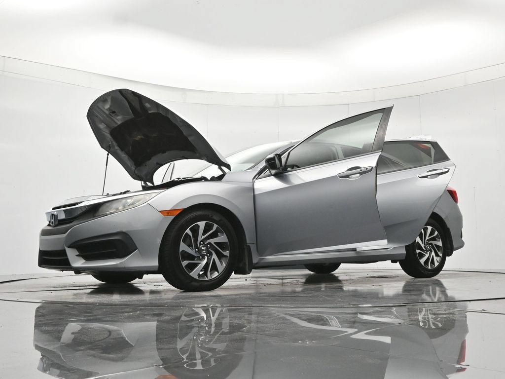 Used 2018 Honda Civic EX image 49