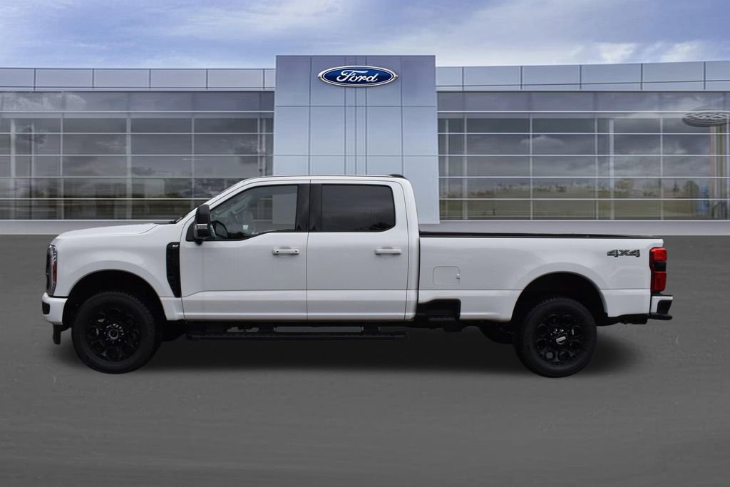 New 2026 Ford F250 XLT w/ XLT Premium Package AWD/4WD image 2