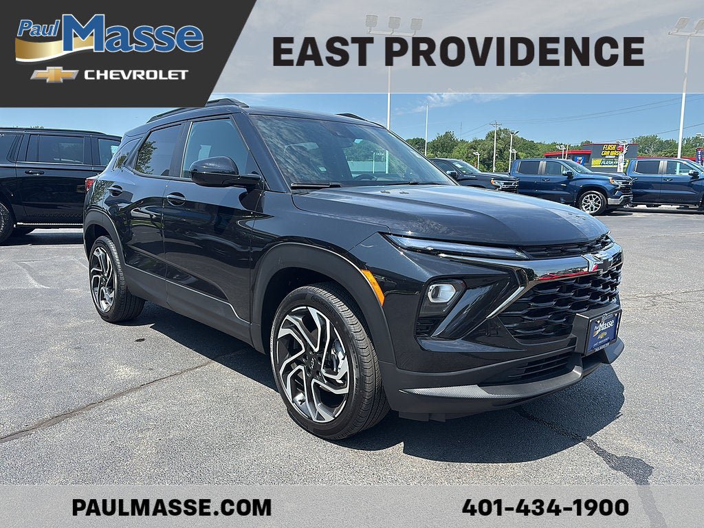 Used 2026 Chevrolet TrailBlazer RS w/ Convenience Package AWD/4WD image 3