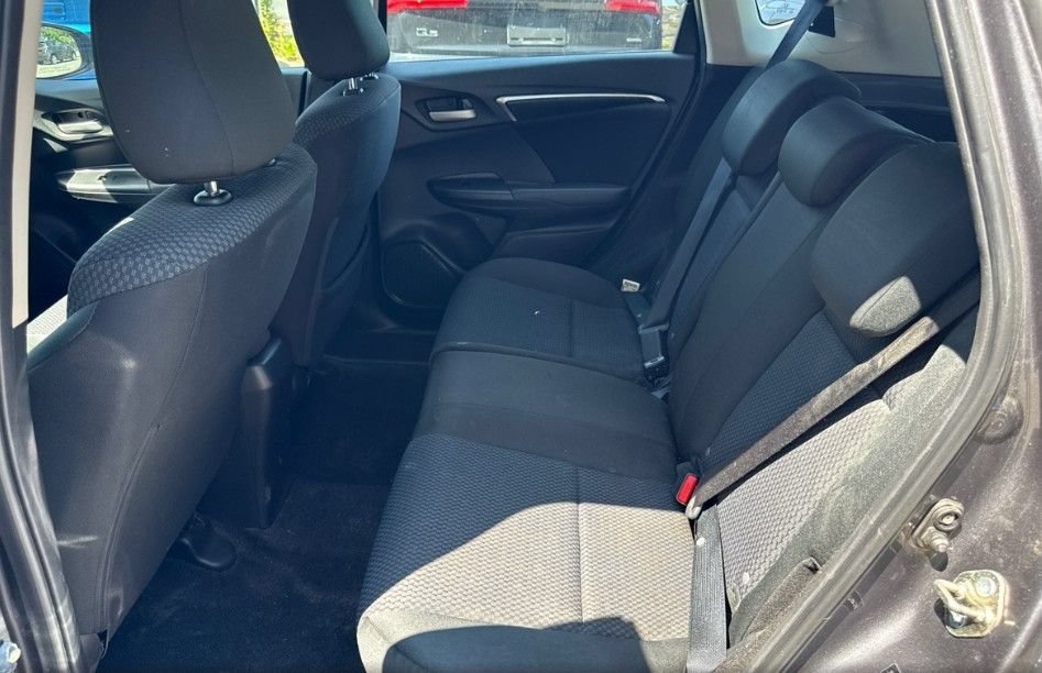 Used 2020 Honda Fit LX image 11