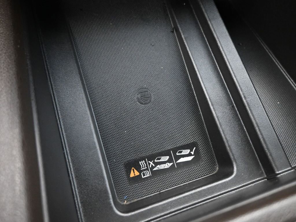 Used 2019 GMC Sierra 1500 SLT image 16