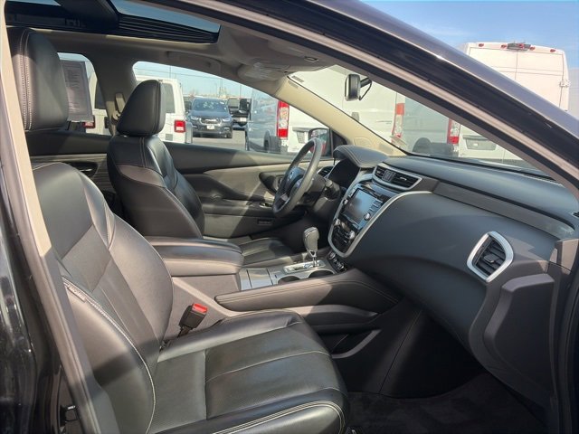 Used 2017 Nissan Murano Platinum w/ Platinum Technology Package image 13