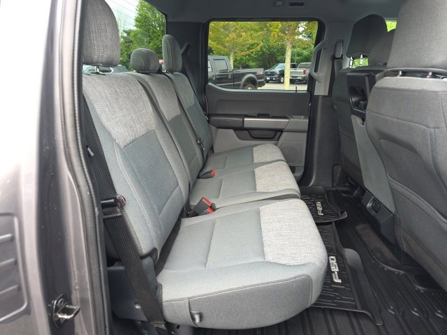 Used 2021 Ford F150 XLT image 16