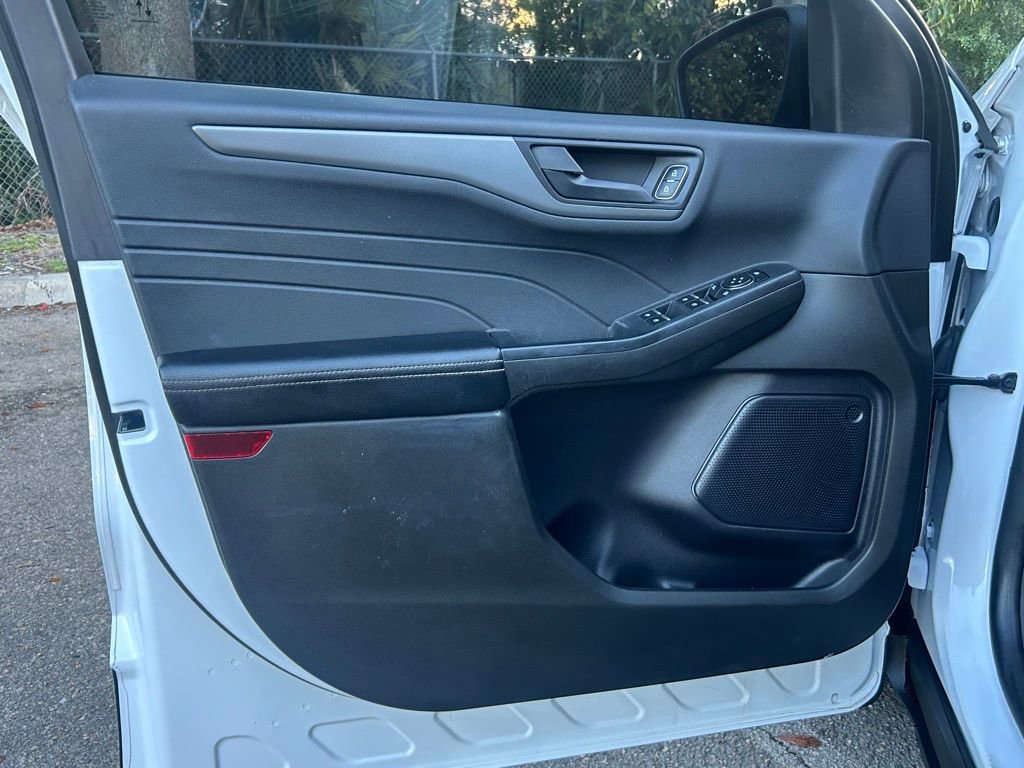 Used 2024 Ford Escape Active w/ Cold Weather Package image 32