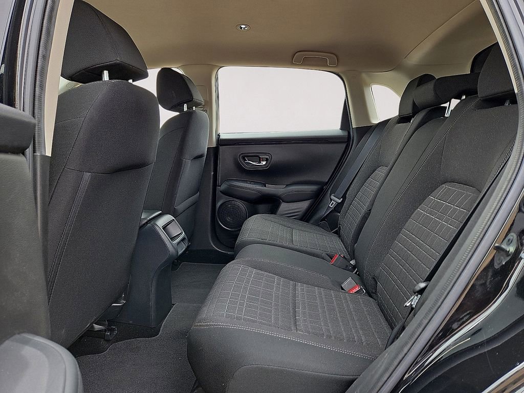 Used 2025 Honda HR-V LX image 13
