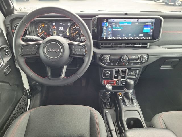 Certified 2025 Jeep Wrangler Unlimited Rubicon image 7