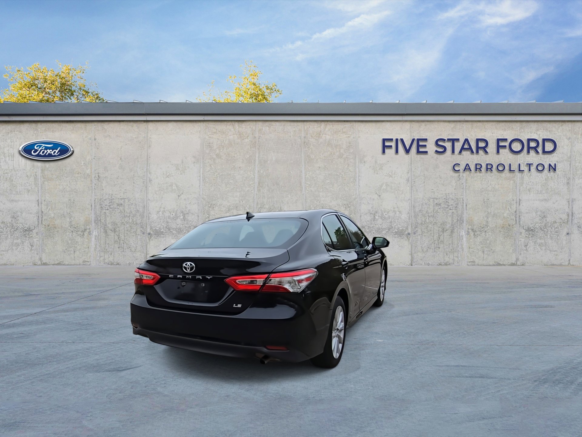 Used 2020 Toyota Camry LE image 8