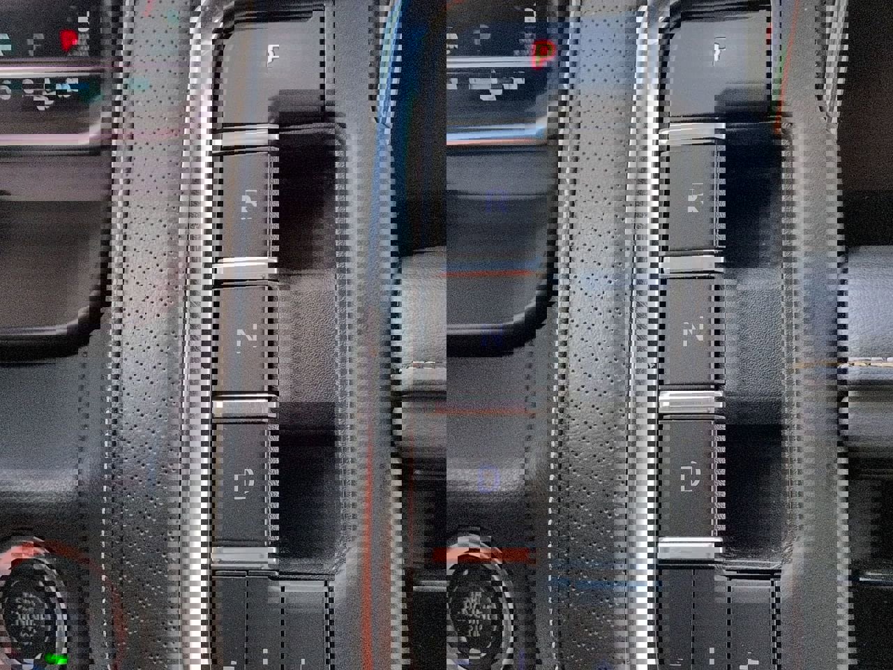 Used 2024 GMC Yukon SLT image 14