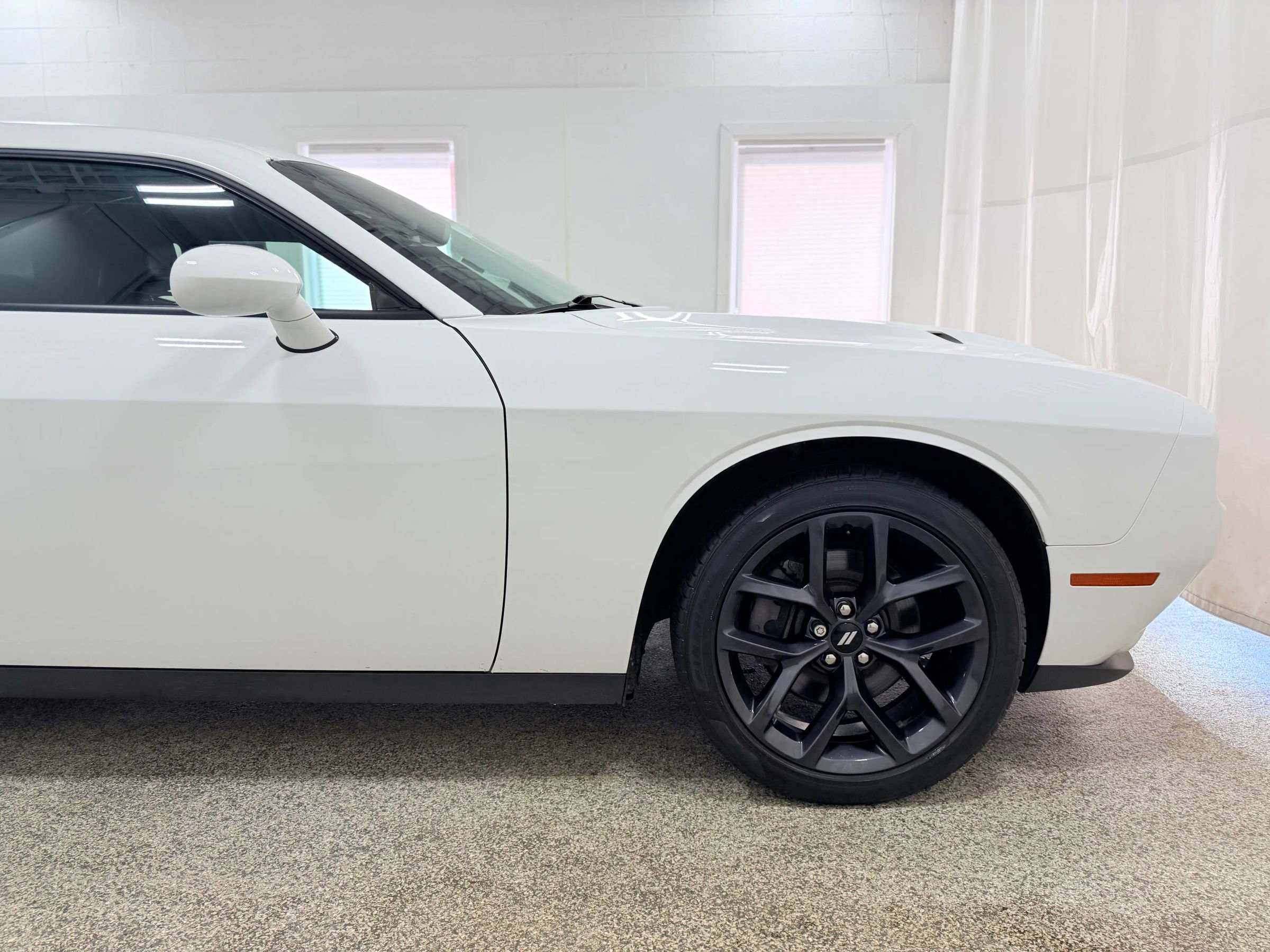 Used 2019 Dodge Challenger SXT w/ Plus Package RWD image 8