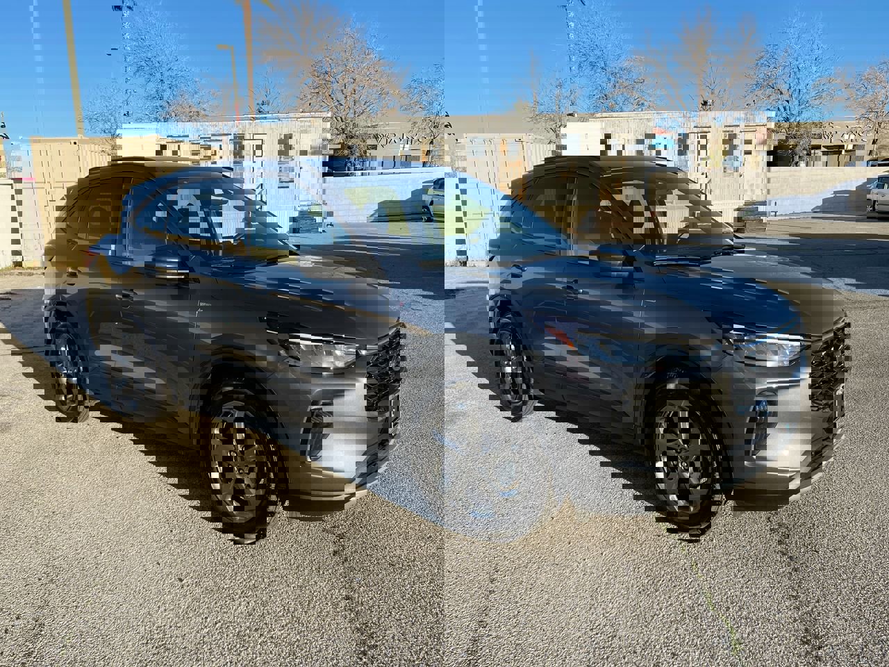 Used 2025 Ford Escape ST-Line w/ Equipment Group 301A image 2