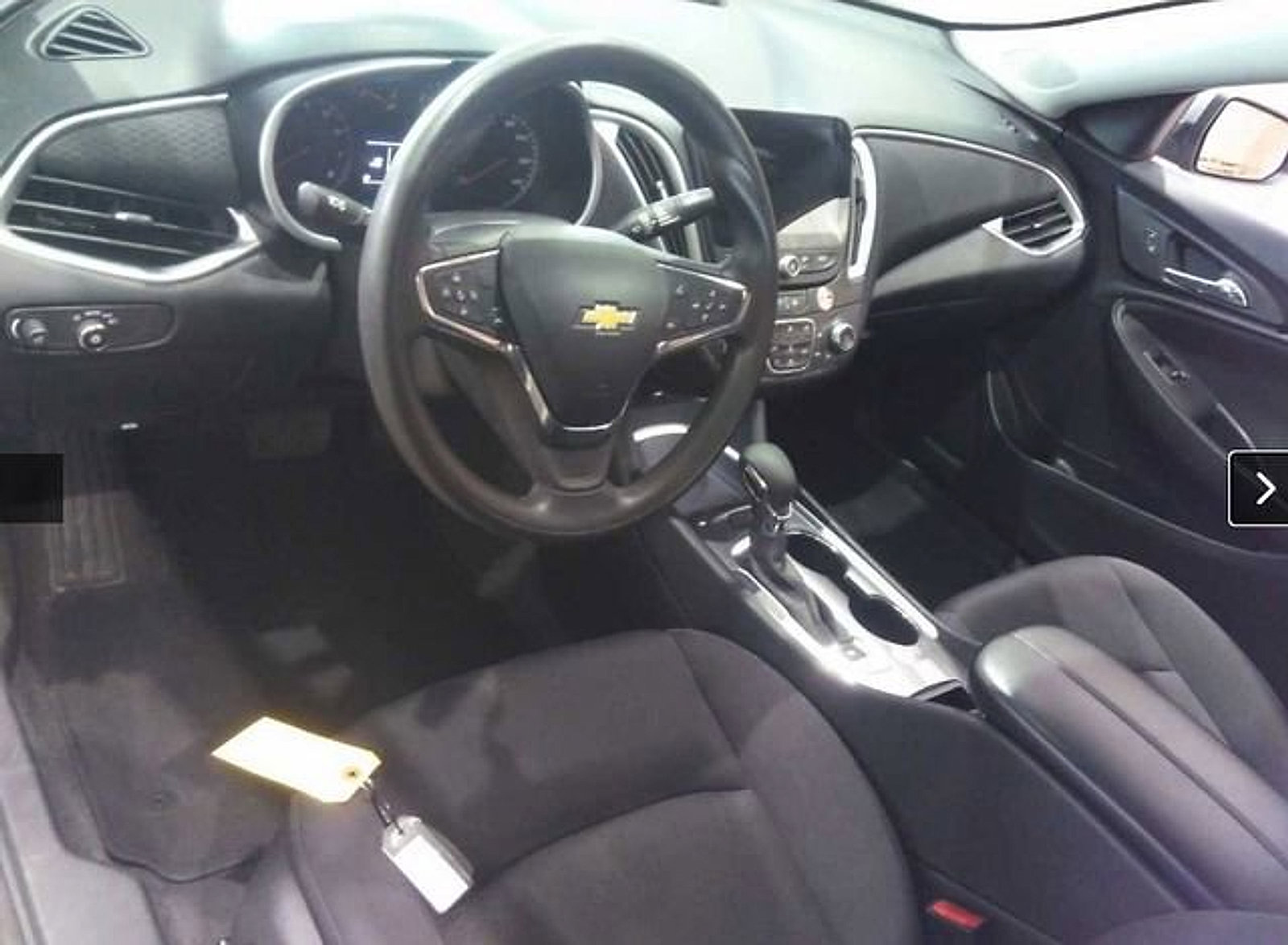 Used 2023 Chevrolet Malibu LT FWD image 17