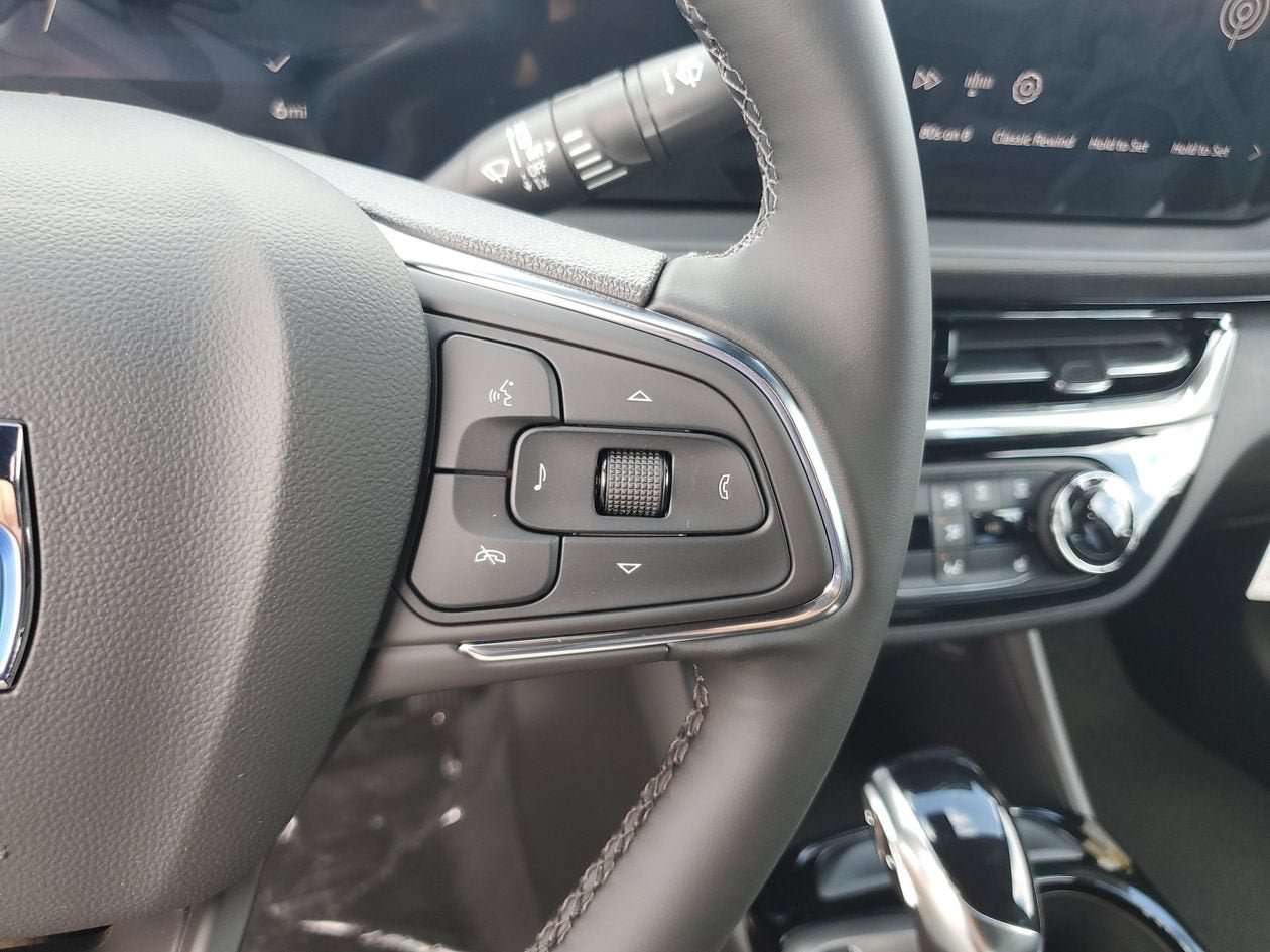 New 2026 Buick Envista Sport Touring w/ Convenience I Package FWD image 27