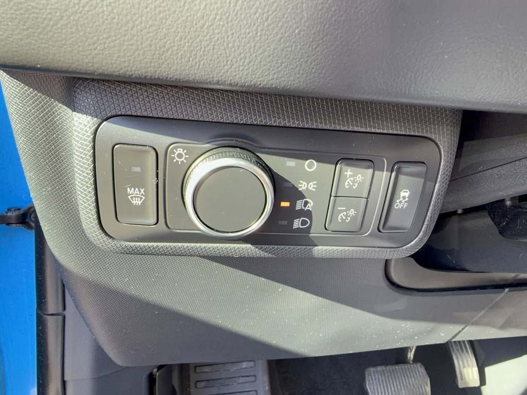 Certified 2022 Ford Mustang Mach-E Select w/ Comfort/Technology Package image 24