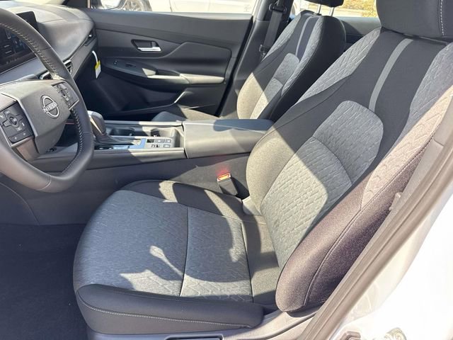 New 2026 Nissan Sentra SV w/ SV Convenience Package FWD image 20
