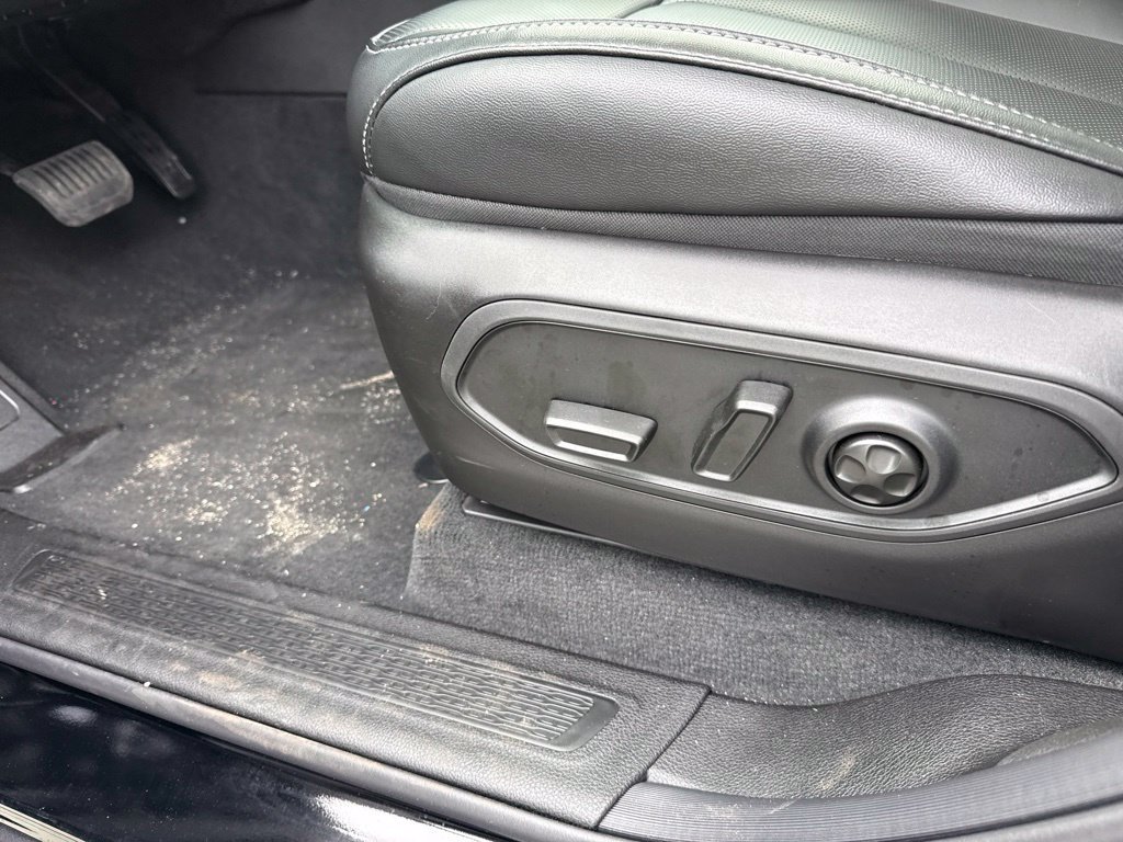 New 2027 Jeep Grand Cherokee Limited AWD/4WD image 31