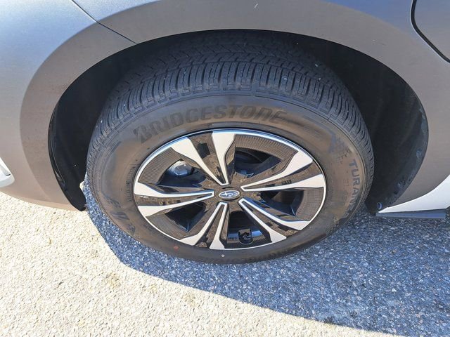 Used 2023 Subaru Solterra AWD image 28