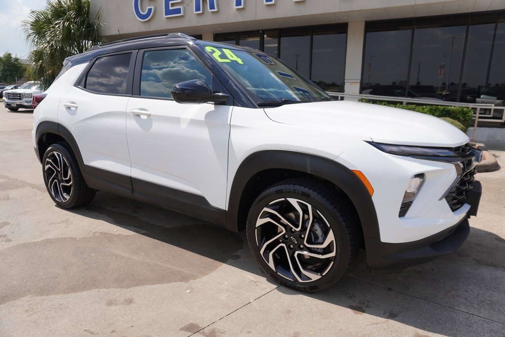 Used 2024 Chevrolet TrailBlazer RS image 1