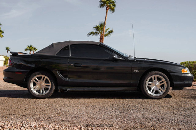 Used 1998 Ford Mustang GT RWD image 18