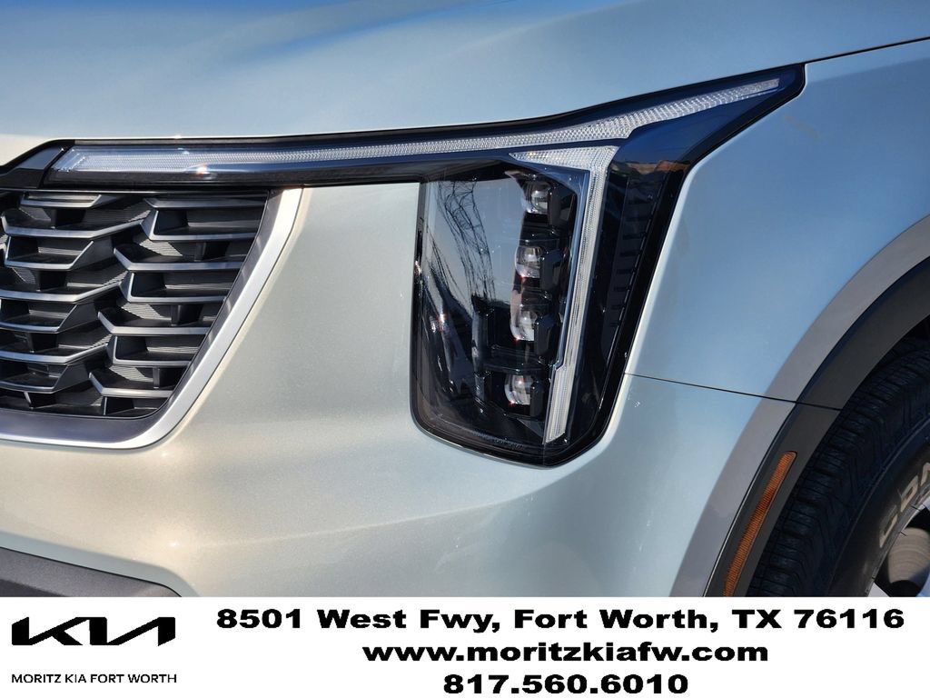 Certified 2026 Kia Sorento LX FWD image 7