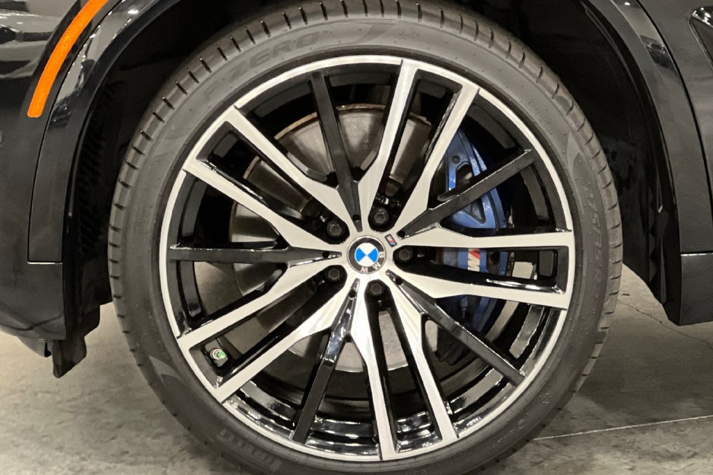 Used 2024 BMW X5 M60i w/ Climate Comfort Package AWD/4WD image 34
