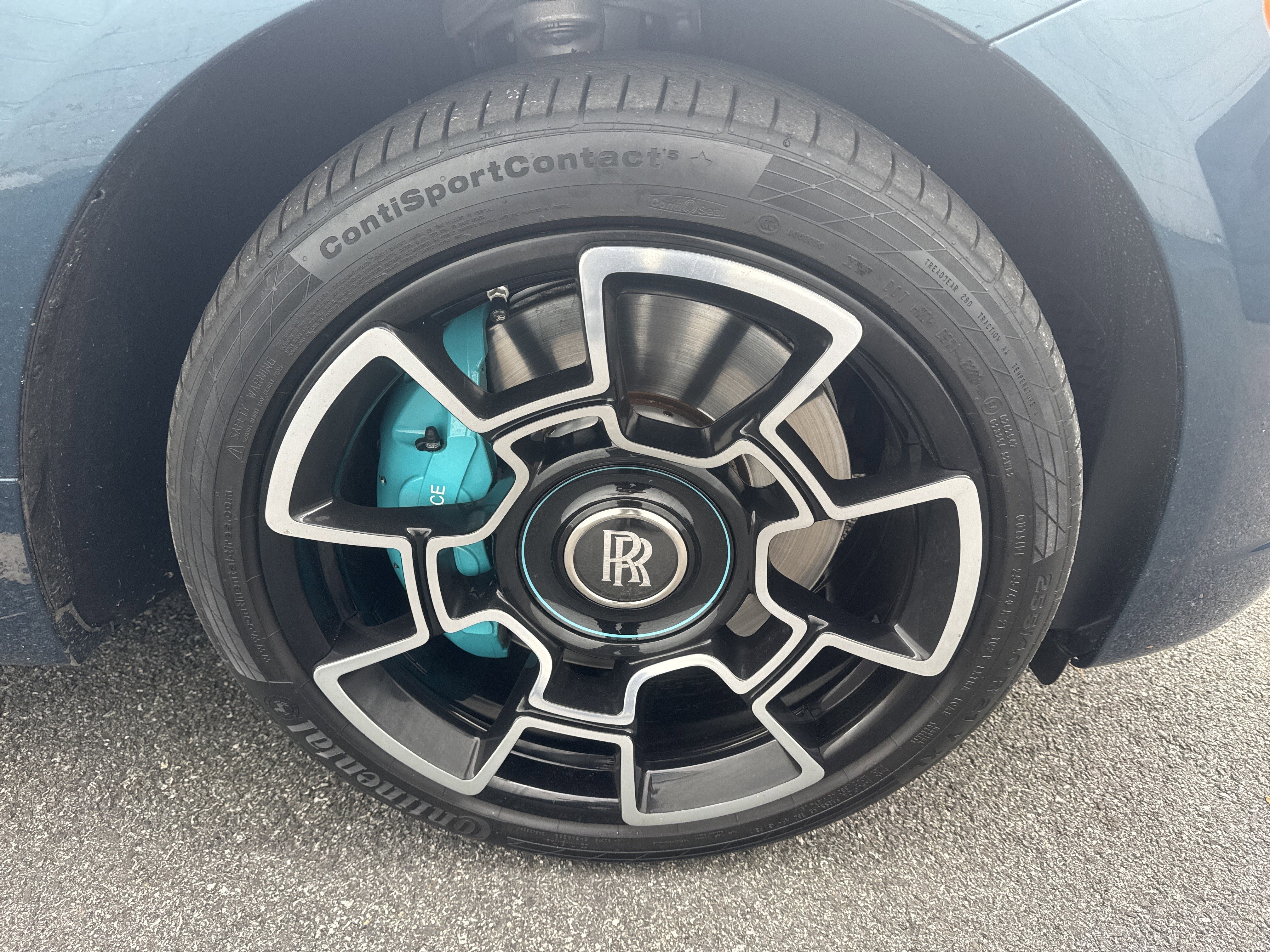 Used 2020 Rolls-Royce Wraith image 30