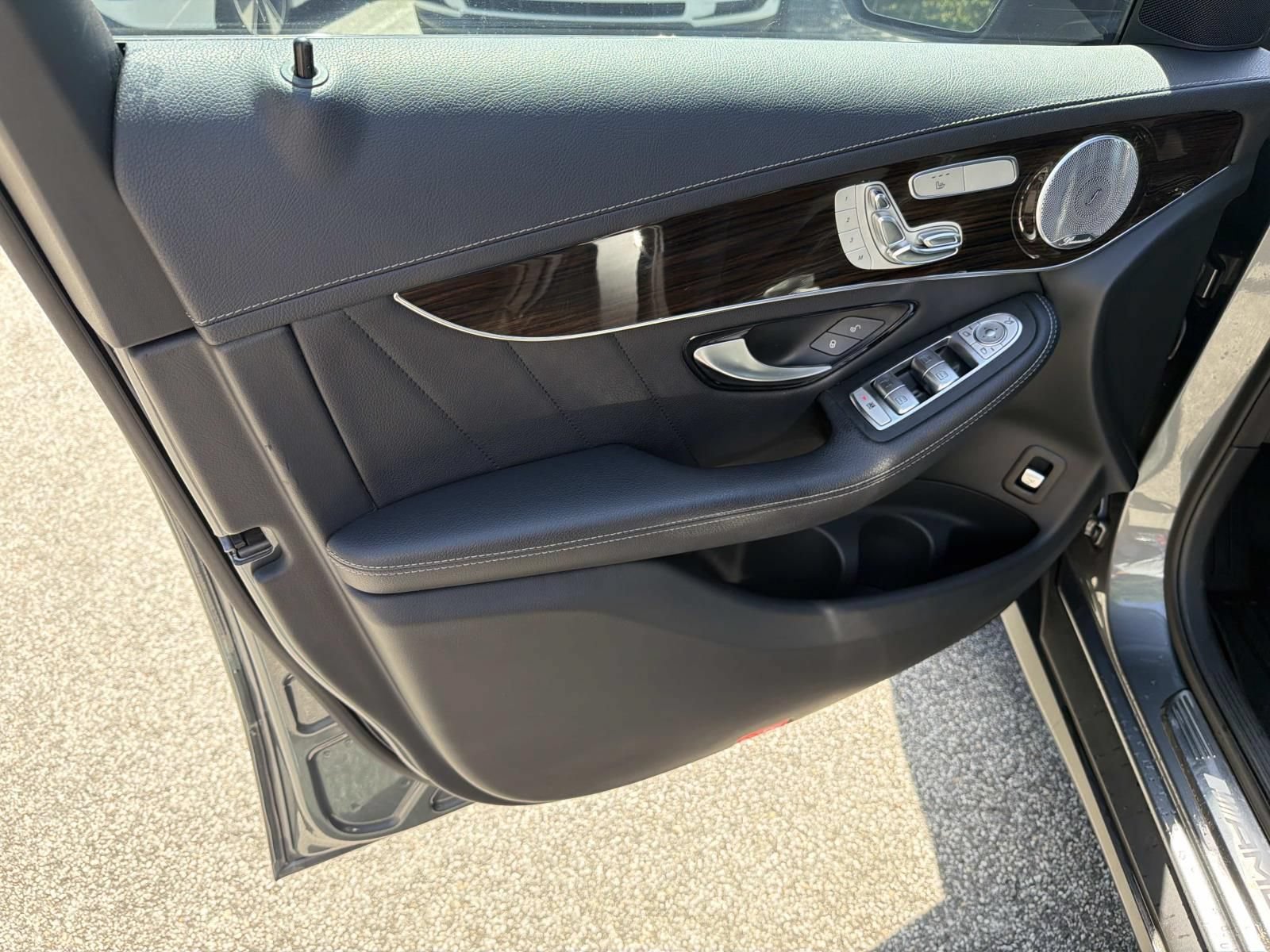 Used 2018 Mercedes-Benz GLC 43 AMG 4MATIC image 11