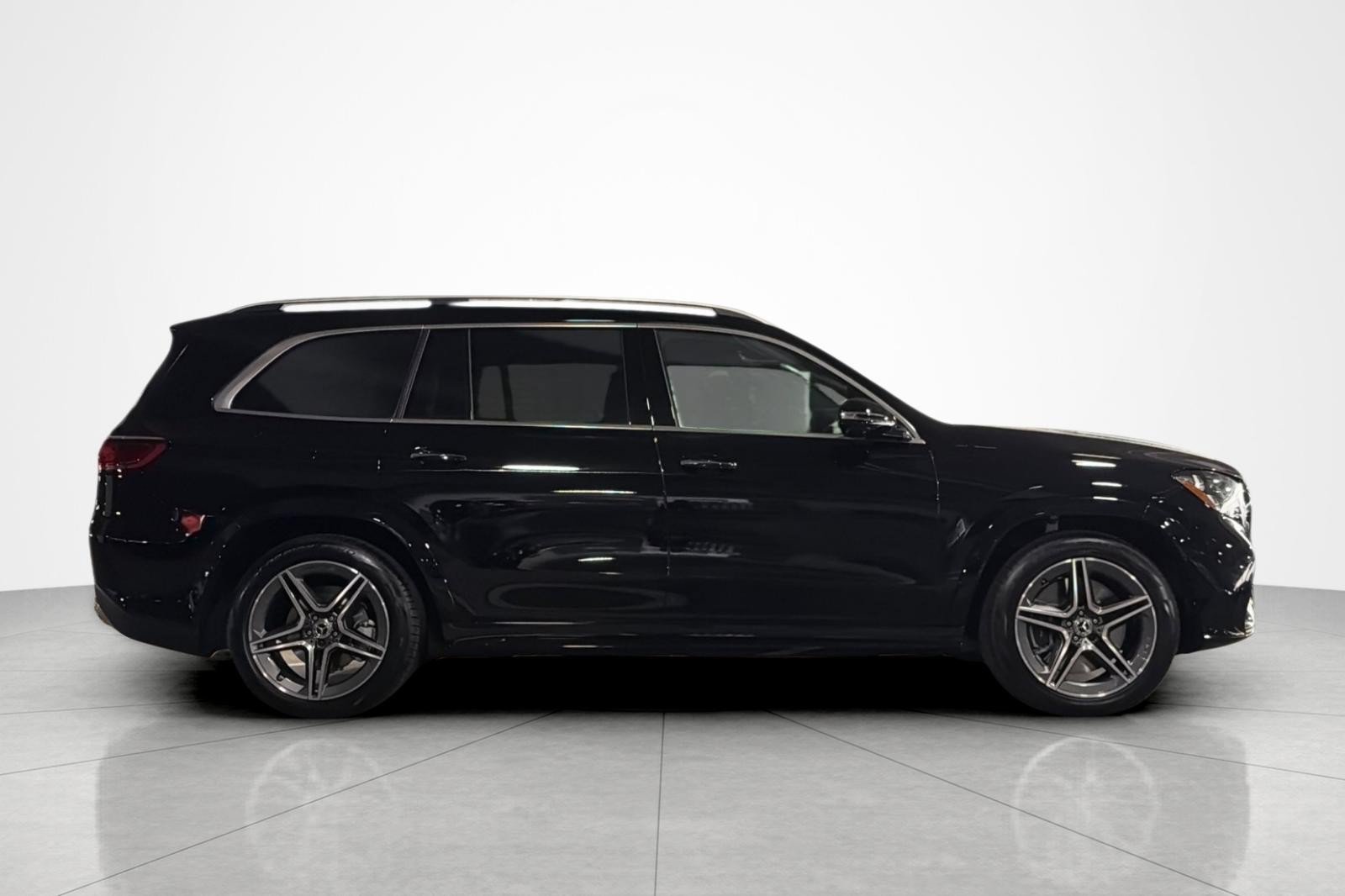 New 2027 Mercedes-Benz GLS 450 4MATIC image 6