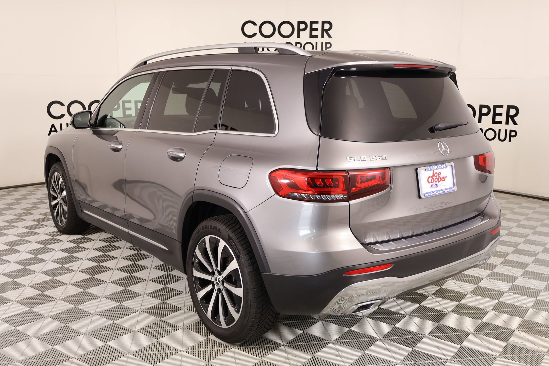 Used 2023 Mercedes-Benz GLB 250 image 22