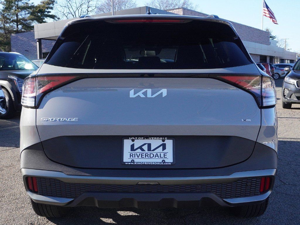 Used 2023 Kia Sportage X-Line image 11