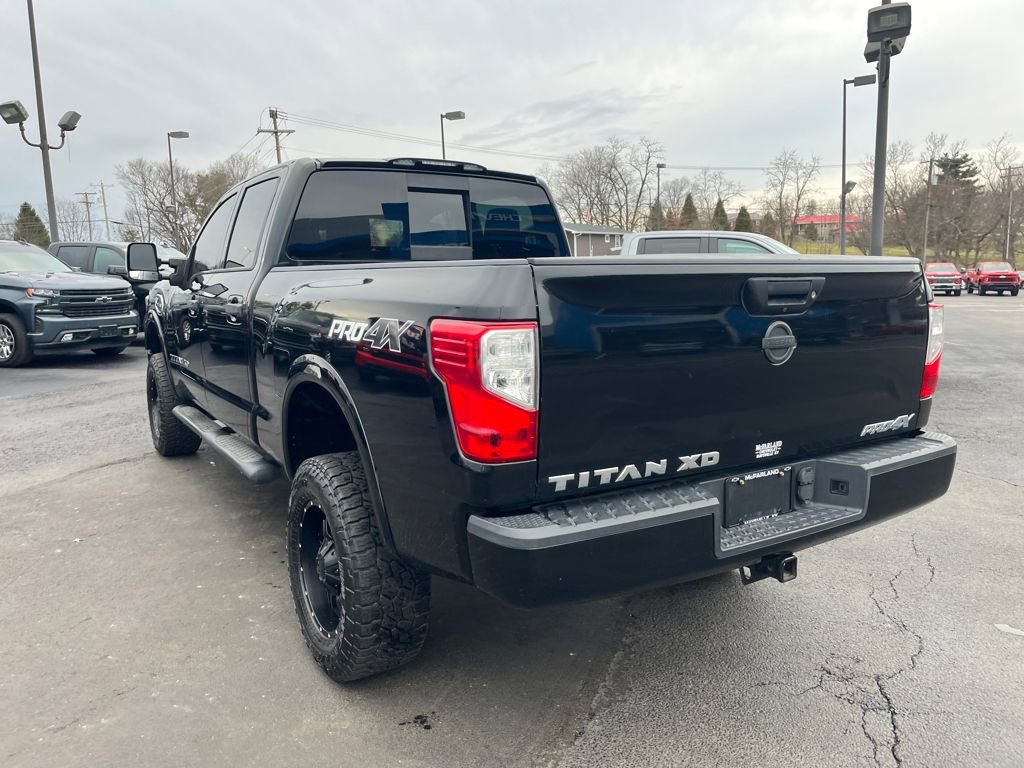 Used 2017 Nissan Titan PRO-4X image 3