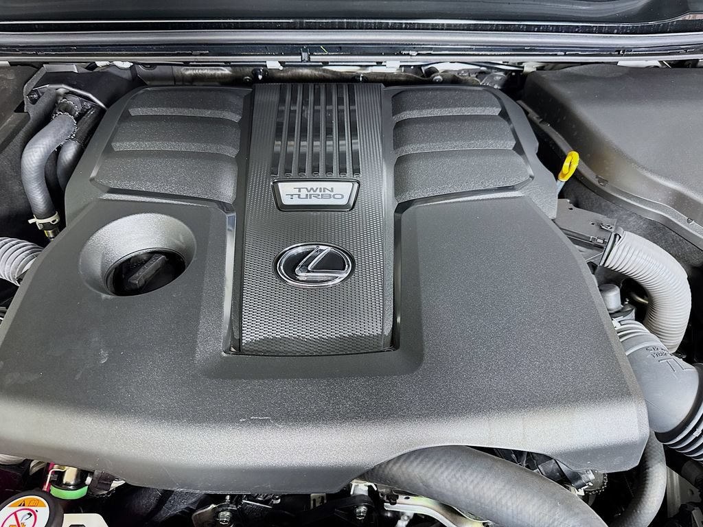 Used 2025 Lexus GX 550 w/ Cold Area Package AWD/4WD image 42