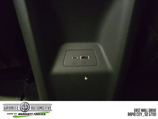 Used 2024 Buick Envision Preferred AWD/4WD image 36
