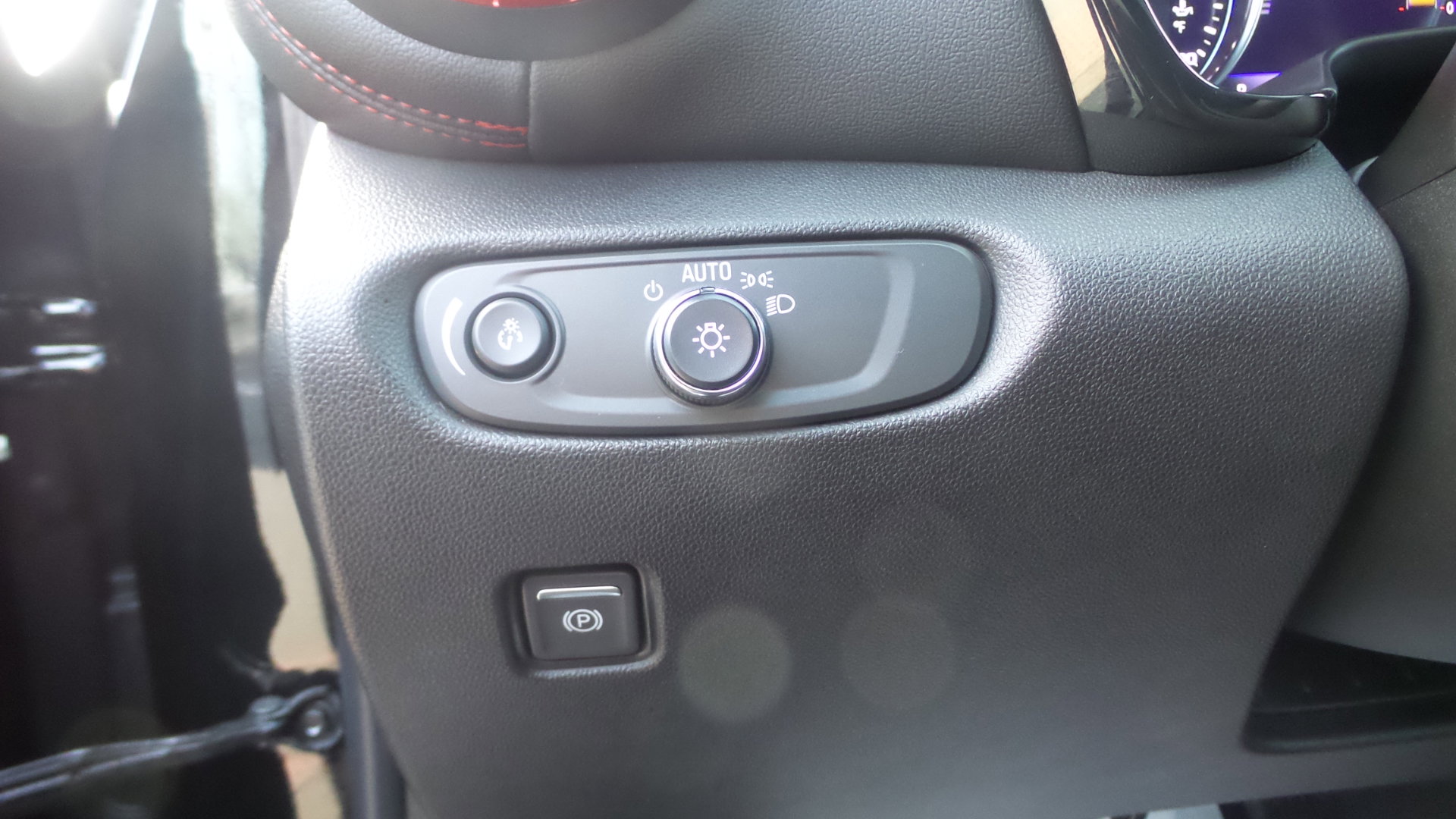 Used 2023 Chevrolet Blazer RS image 12