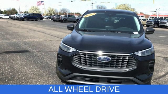 Used 2024 Ford Escape Active image 3