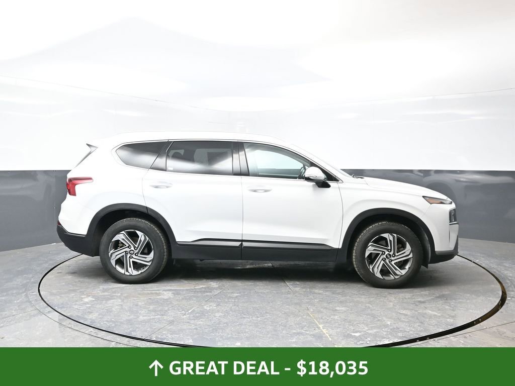 Used 2023 Hyundai Santa Fe SEL image 3