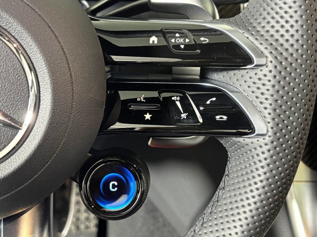 Certified 2026 Mercedes-Benz GLC 43 AMG 4MATIC image 22