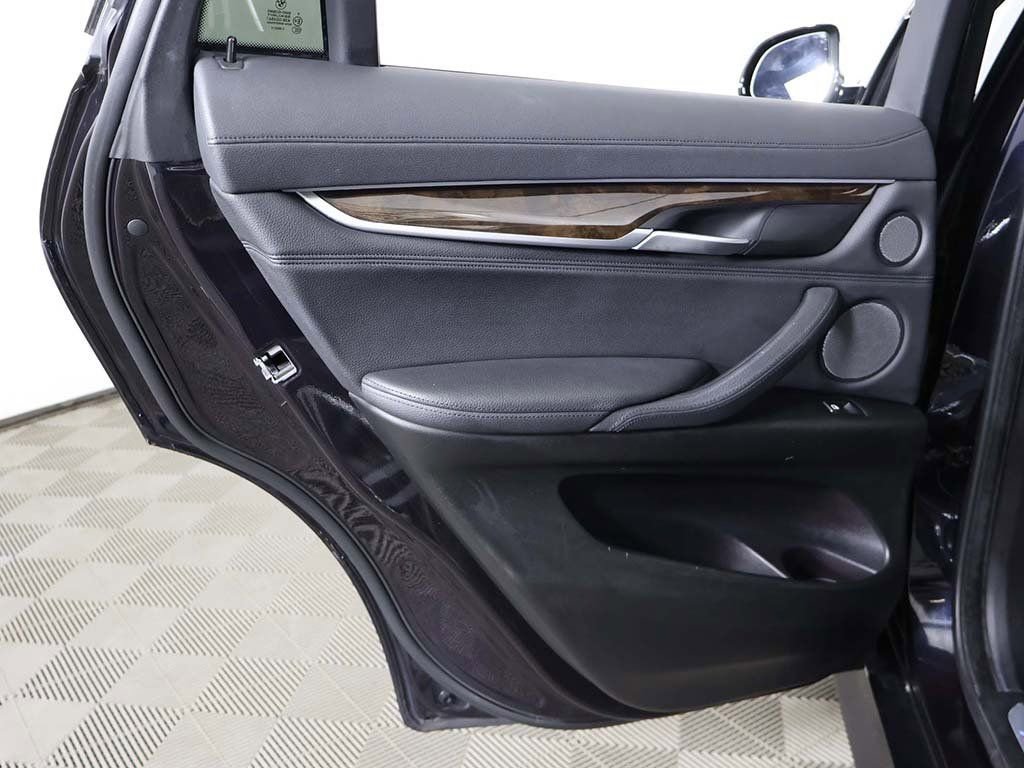 Used 2015 BMW X6 xDrive35i AWD/4WD image 28