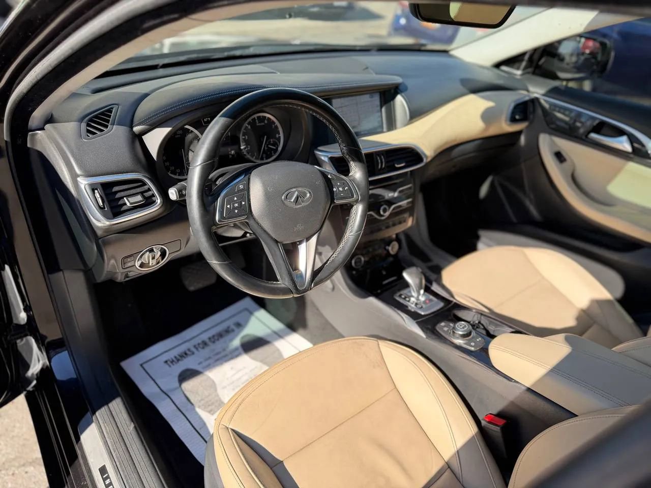 Used 2018 INFINITI QX30 Premium w/ Navigation Package image 28