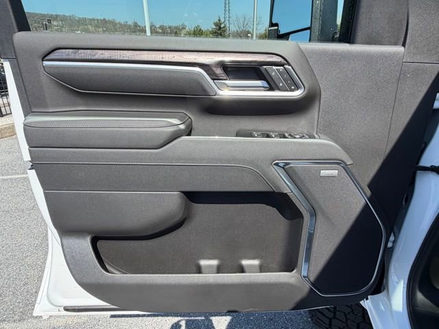 New 2026 Chevrolet Silverado 2500 LTZ w/ LTZ Plus Package image 33