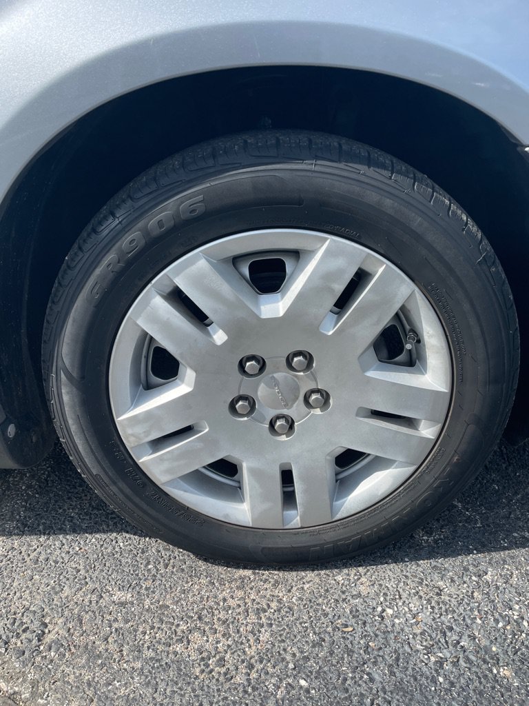 Used 2013 Dodge Avenger SE FWD image 23