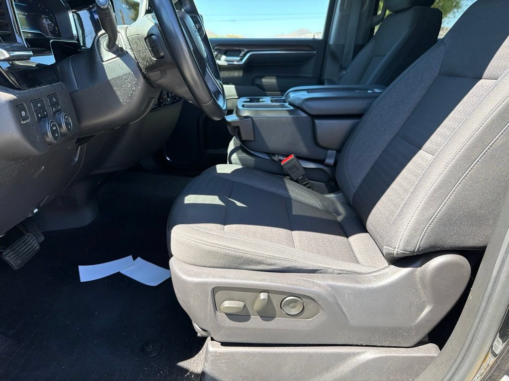Used 2023 Chevrolet Silverado 1500 RST AWD/4WD image 20