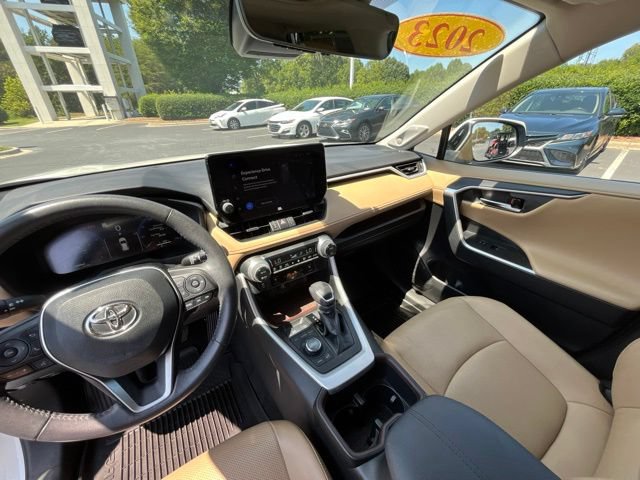 Used 2023 Toyota RAV4 Limited w/ Limited Grade Weather Package AWD/4WD image 31