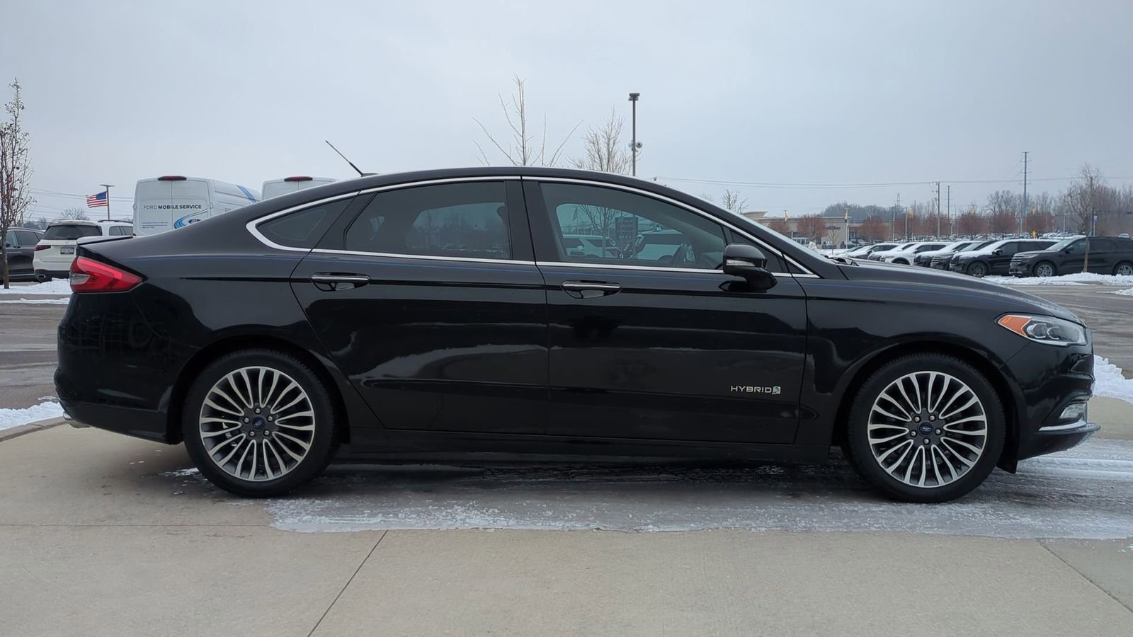 Used 2018 Ford Fusion Titanium image 8